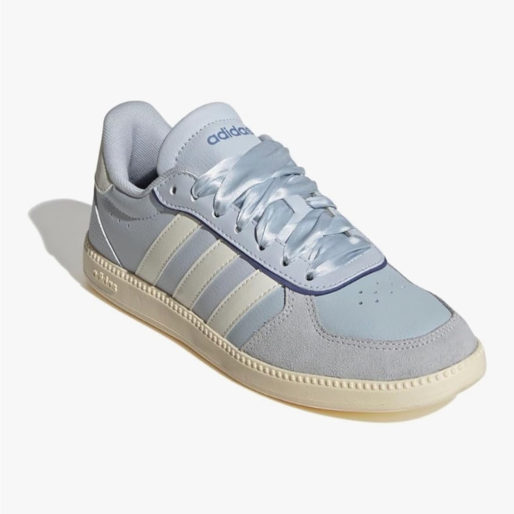 Adidas Cloudfoam Blue and White Sneakers. Women’s size 9